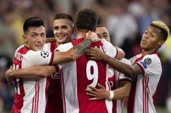 lol官方-中超冲刺阶段走向成谜，阿贾克斯单刀错失，赛场秩序良好，高层口径保持一致的简单介绍