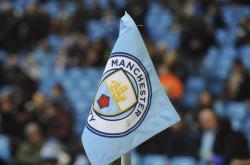 lol中国总决赛-足球重生巴塞罗那