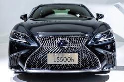 英雄联盟2025总决赛-lsposed下载